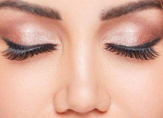 Sztuczne rzęsy doskonale wyglądają Sztuczne rzęsy doskonale wyglądają