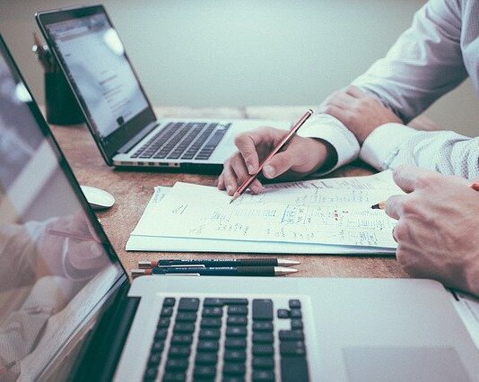 Jak zadbać o work life balance? Work life balance to równowaga w życiu