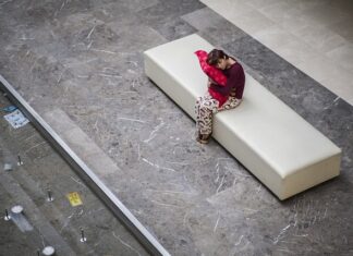 Czy w szpitalu trzeba chodzić w piżamie? Czy w szpitalu trzeba chodzić w piżamie?