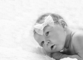 Kiedy można iść z niemowlakiem w gości?