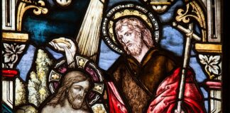 Co do sukienki na chrzest?